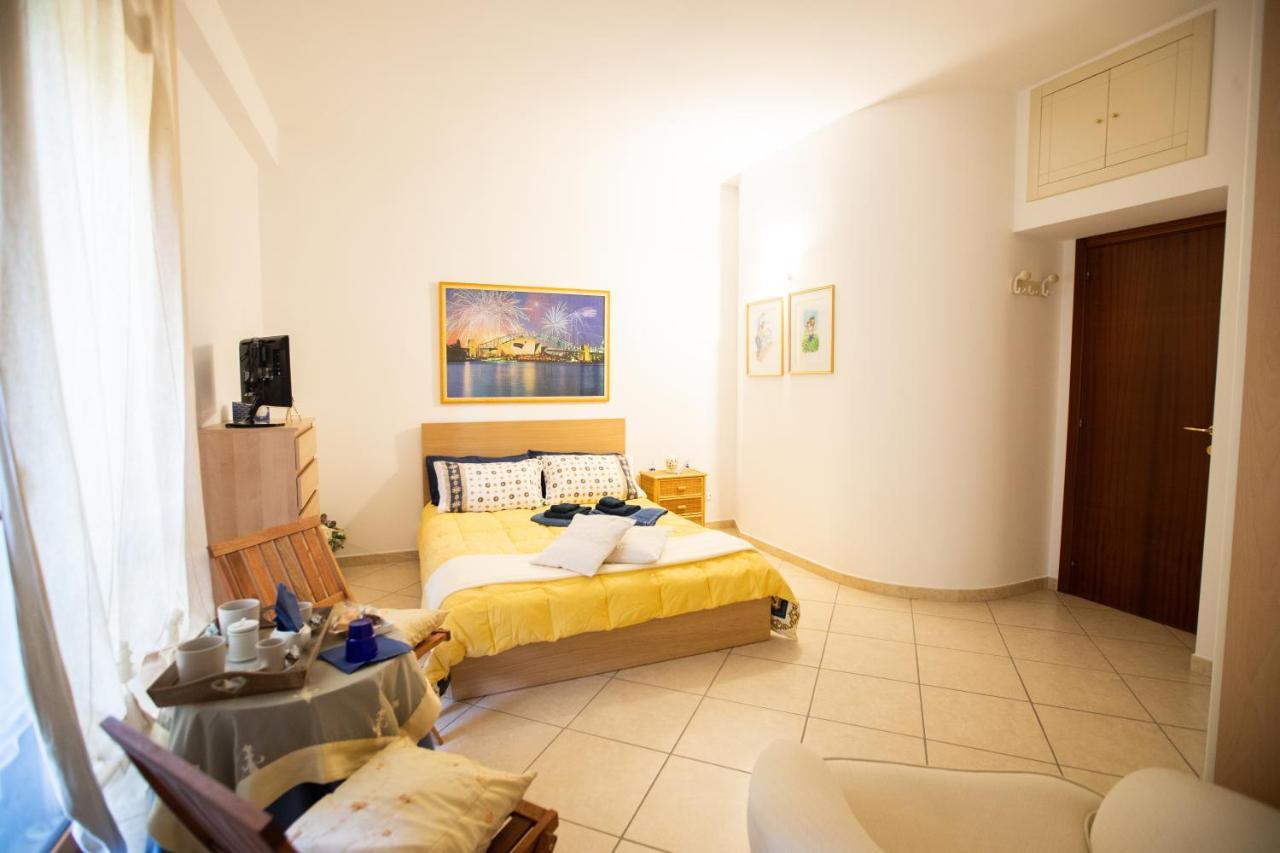 Anfol Hotel Bari Luaran gambar